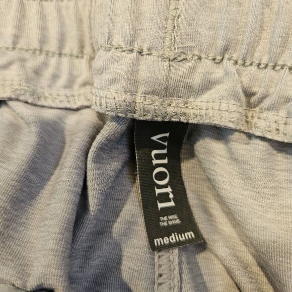 Vuori Mens M Light Gray Jogger Pants With Zipper Pocket & Drawstring Waist - Picture 12 of 14